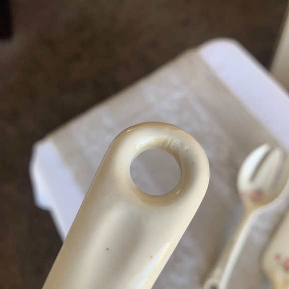 Ceramic Floral Serving Utensil Set- Shabby Chic Vintage Spoon, Fork, Pie Server - Picture 5 of 14